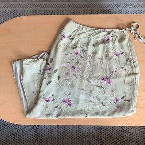 VINTAGE 90s Floral Midi Skirt